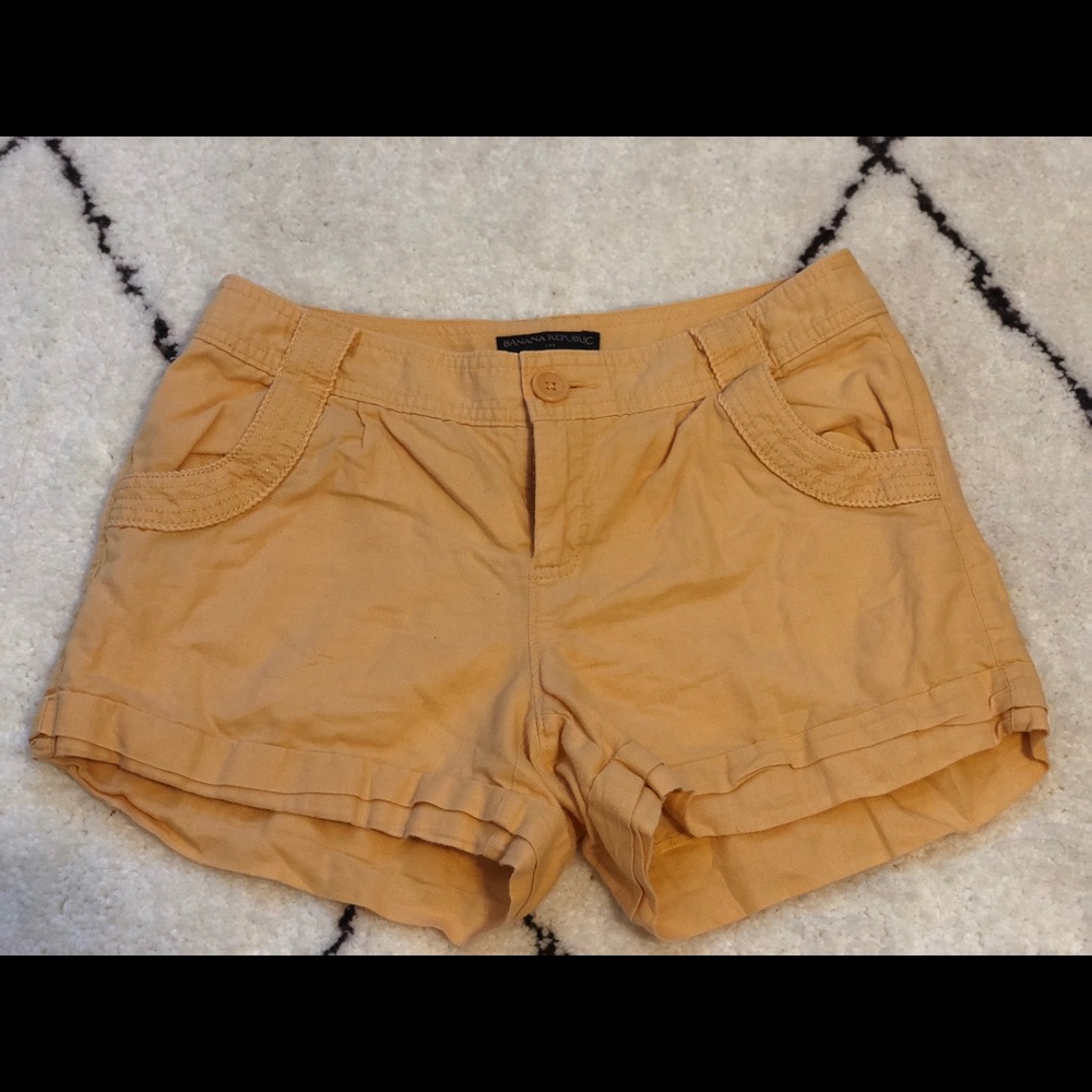 Banana Republic “Ryan Fit” shorts